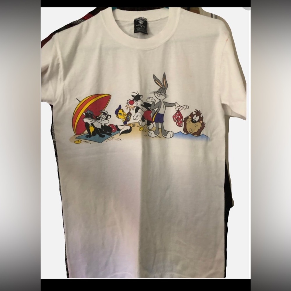 Vintage loonitoons shirt size s